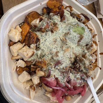 sweetgreen - Healthy Salads, Wraps, and Bowls - Salad Near Me - Birmingham, Michigan