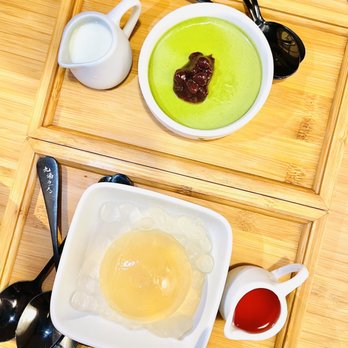 Kyuramen - Sakura jelly and Matcha pudding - Ramen Near Me - Oak Park, Illinois Kyuramen - Sakura jelly and Matcha pudding - Ramen Near Me - Oak Park, Illinois