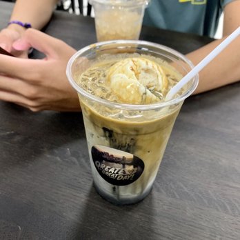 Qreate Coffee + Studio - Midnight mocha w vanilla ice cream yum I requested this. Try it!! - Coffee & Tea Near Me - Orlando, Florida Qreate Coffee + Studio - Midnight mocha w vanilla ice cream yum I requested this. Try it!! - Coffee & Tea Near Me - Orlando, Florida