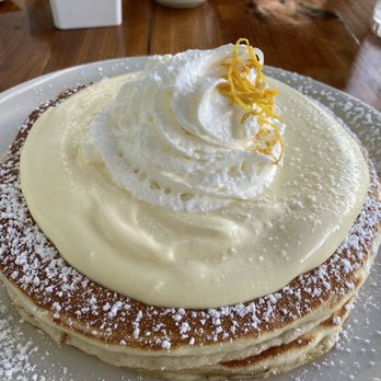 Moke’s Bread And Breakfast - Pancakes - Breakfast & Brunch Near Me - Honolulu, Hawaii Moke’s Bread And Breakfast - Pancakes - Breakfast & Brunch Near Me - Honolulu, Hawaii