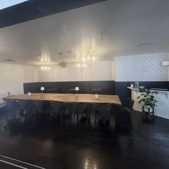 Chariot - Upstairs - Venues & Event Spaces Near Me - Sacramento, California