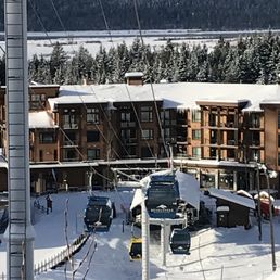 Exterior outside entrance of The Sutton Place Hotel - Building 1. A little noisy due to lift/Snow Cat proximity - Revelstoke, British Columbia Exterior outside entrance of The Sutton Place Hotel - Building 1. A little noisy due to lift/Snow Cat proximity - Revelstoke, British Columbia