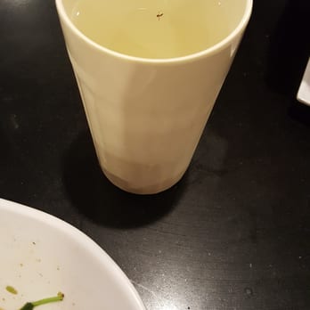 101 Noodle Express - Water cup smelled like bleach and had a fly. Servers showed no emotion and gave us new cups. - Chinese Near Me - Alhambra, California