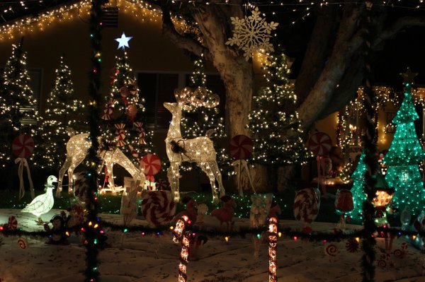 Candy Cane Lane 23254 Robert Rd Torrance Ca Parks Mapquest