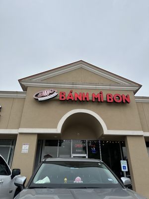 Bánh Mì Bon by null