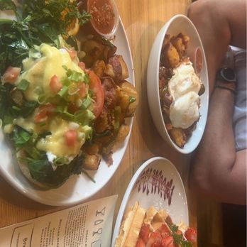 Swamis Cafe - Florentin Eggs Benedict, Belgian Waffle W/ Fresh Strawberries, & Chorizo Hash. - Breakfast & Brunch Near Me - Escondido, California Swamis Cafe - Florentin Eggs Benedict, Belgian Waffle W/ Fresh Strawberries, & Chorizo Hash. - Breakfast & Brunch Near Me - Escondido, California