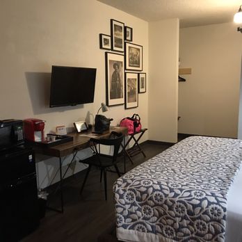 Sideways Inn - Hotels Near Me - Buellton, California