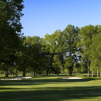 Elyria Country Club - Hole #1 - Golf Near Me - Elyria, Ohio Elyria Country Club - Hole #1 - Golf Near Me - Elyria, Ohio