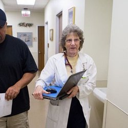 Christus St Mary's Clinic - Doctor and patient