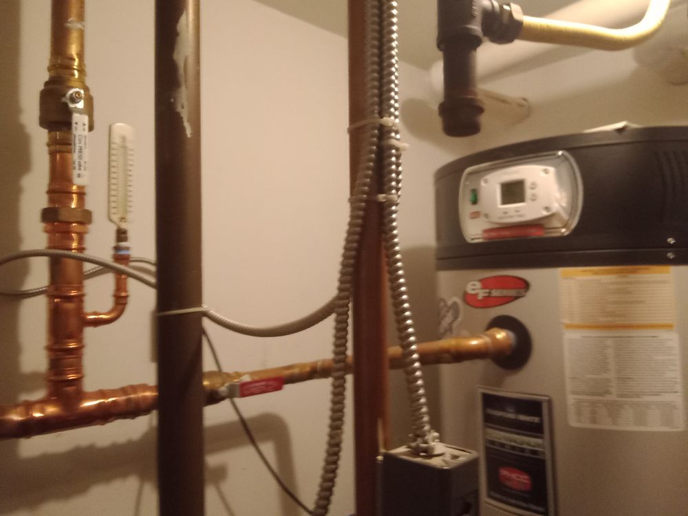 Slide of Kuhl's Powerhouse Pro Services