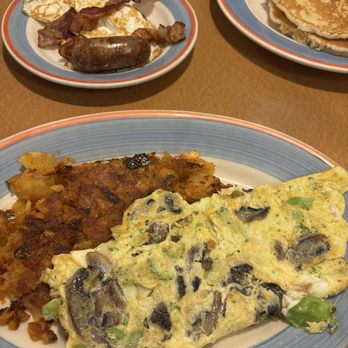 Metro Diner - Diners Near Me - New York, New York Metro Diner - Diners Near Me - New York, New York