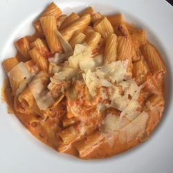 Hurricane's Bar and Grill - Rigatoni a la vodka
