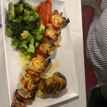 Braga Portuguese Restaurant - Espetada de Lulas e camarão - Portuguese Near Me - Miami, Florida