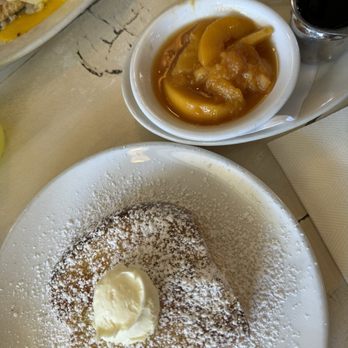 Oddfellows Cafe & Bar - Brioche French Toast - Breakfast & Brunch Near Me - Seattle, Washington Oddfellows Cafe & Bar - Brioche French Toast - Breakfast & Brunch Near Me - Seattle, Washington