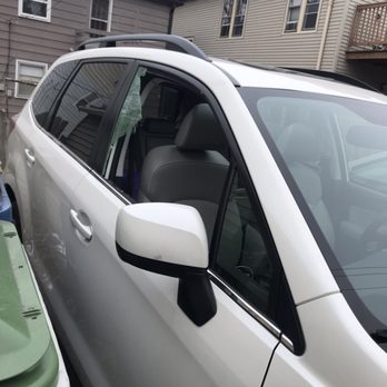 Safe Auto Glass - Auto Glass Services Near Me - Milwaukee, Wisconsin Safe Auto Glass - Auto Glass Services Near Me - Milwaukee, Wisconsin