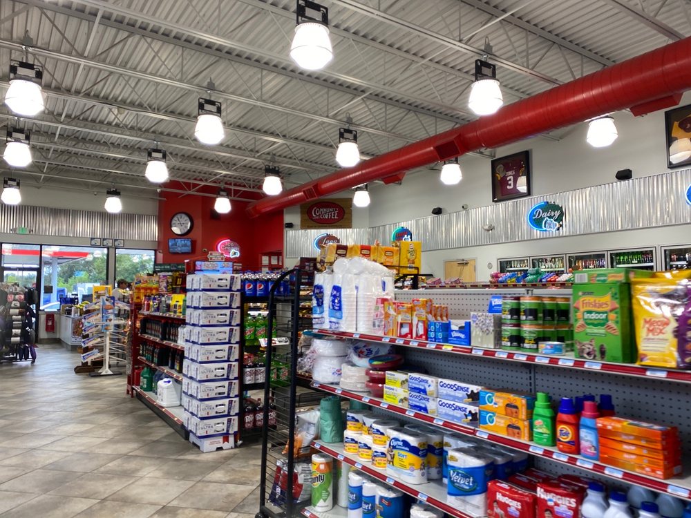 TEXACO Updated September 2024 13 Photos 392 HWY 590, Ellisville