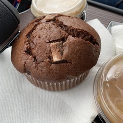 RX Coffee - Cold brew and a double chocolate muffin