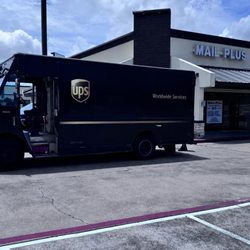 UPS
