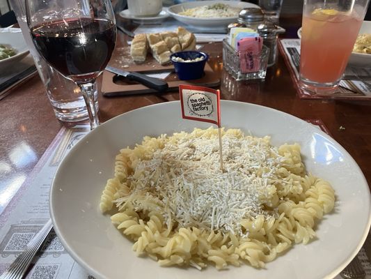 The Old Spaghetti Factory by null