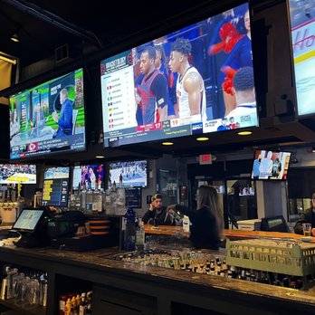 Tavern 12 - a bar with multiple televisions - American Near Me - Warwick, Rhode Island