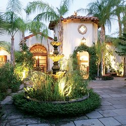 Casa de Monte Vista - Main Entrance to the Estate.