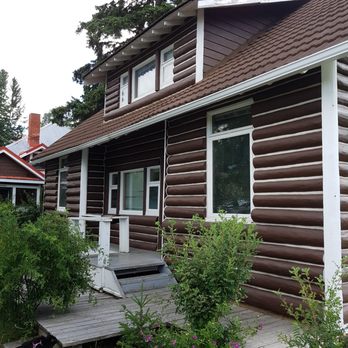 Luxton Home Museum - Beaver Lodge, 212 Beaver Street. Another Luxton property. Another protected heritage home. Learn more on our waking tour. - Museums Near Me - Banff, Alberta