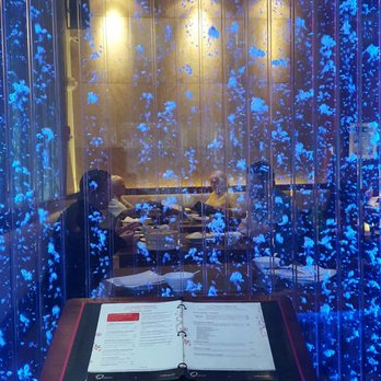 Q Restaurant - Chinese Near Me - Boston, Massachusetts
