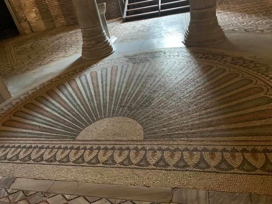 Basilica of San Vitale by null