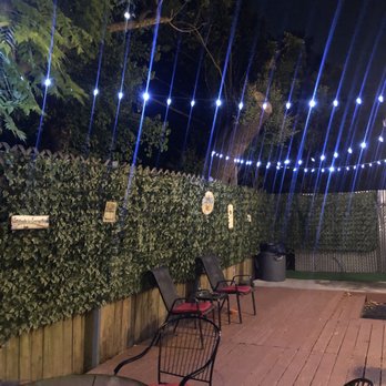 Elite Lounge - Outside View - Lounges Near Me - Houston, Texas