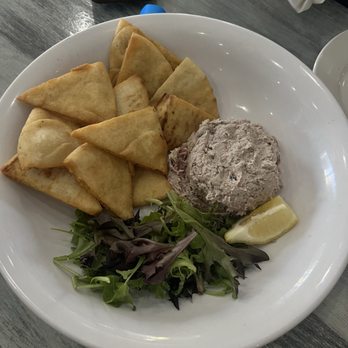 Fish On Seafood House - Tuna dip - Seafood Near Me - Destin, Florida Fish On Seafood House - Tuna dip - Seafood Near Me - Destin, Florida