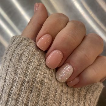 Midtown Nail Lounge - Perfect nails - Nail Salons Near Me - Phoenix, Arizona