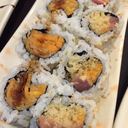 Yum roll and spicy tuna roll are all good! Yum roll and spicy tuna roll are all good!