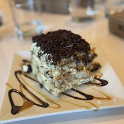 LaScala's Fire - Tiramisu cake
