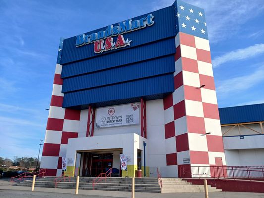 BrandsMart USA