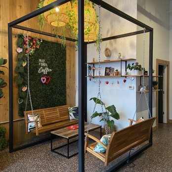 Penny’s Coffee Shop - a canopy bed with a bench - Coffee & Tea Near Me - Buffalo, New York Penny’s Coffee Shop - a canopy bed with a bench - Coffee & Tea Near Me - Buffalo, New York