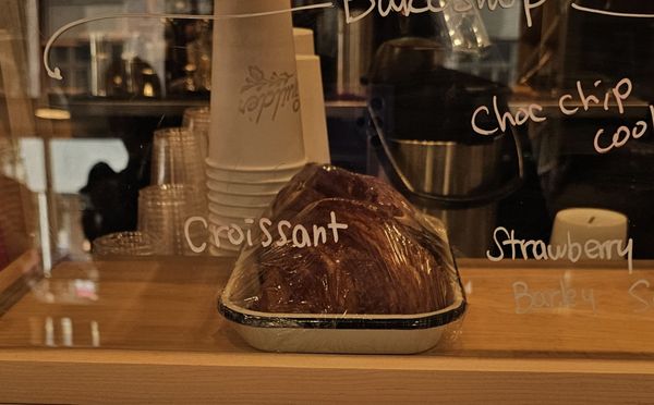 Guilder Coffee Company @ Powell's City of Books by null