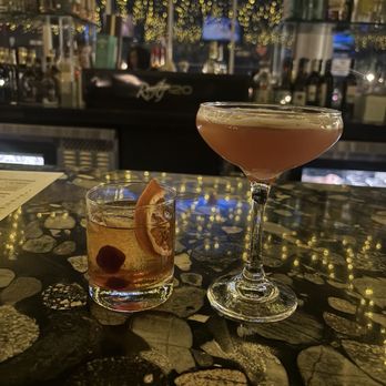 Rooftop 120 - Lounges Near Me - Glastonbury, Connecticut