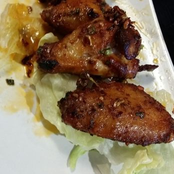 Pho 815 - House specialty fried chicken wings - Vietnamese Near Me - Rockford, Illinois