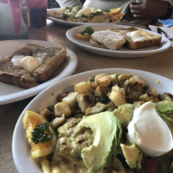 Cafe Cup - Veggie omelet and French toast - Breakfast & Brunch Near Me - Huntington Beach, California