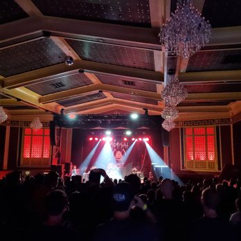 The UC Theatre - Music Venues Near Me - Berkeley, California