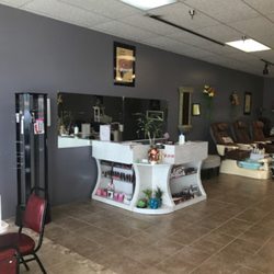 Top Nail Salon