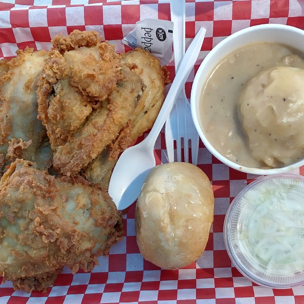Farm Basket - 3 piece dinner plus one piece - Fast Food Near Me - Las Vegas, Nevada Farm Basket - 3 piece dinner plus one piece - Fast Food Near Me - Las Vegas, Nevada