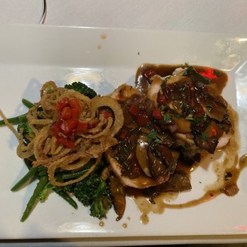 Il Bel Lago - Stuffed Chicken - Italian Near Me - Saint Louis, Missouri