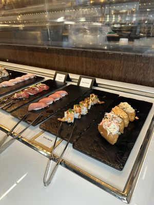 Nohm sushi bar & kaisendon by null