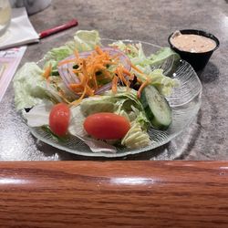Paul's Pub - Side Salad - Thousand Island Dressing :)