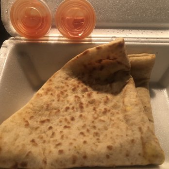 Ocho Rios - Roti and Pepper Sauce - Caribbean Near Me - Ottawa, Ontario Ocho Rios - Roti and Pepper Sauce - Caribbean Near Me - Ottawa, Ontario