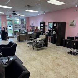 Anna's Salon