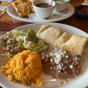 La Hacienda Restaurant - Mexican Near Me - Winter Park, Florida