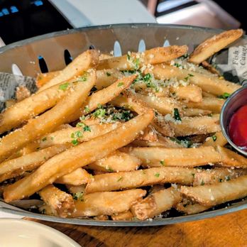 Roots Coastal Kitchen - Truffle Fries ($14) - Caribbean Near Me - Río Grande, Puerto Rico Roots Coastal Kitchen - Truffle Fries ($14) - Caribbean Near Me - Río Grande, Puerto Rico