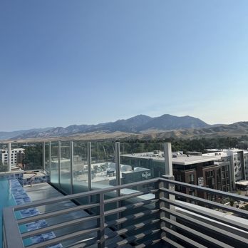 Kimpton Armory Hotel Bozeman - Rooftop pool and view - Hotels Near Me - Bozeman, Montana Kimpton Armory Hotel Bozeman - Rooftop pool and view - Hotels Near Me - Bozeman, Montana